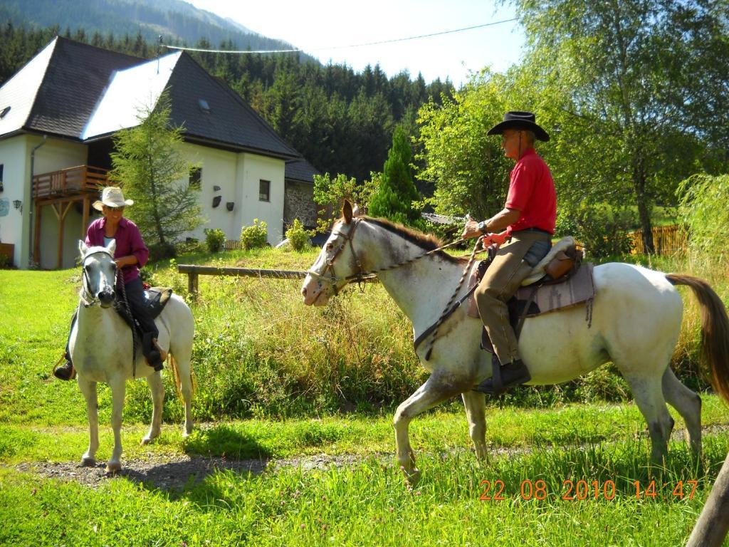 Ferienwohnungen Pein Vordernberg Exterior foto